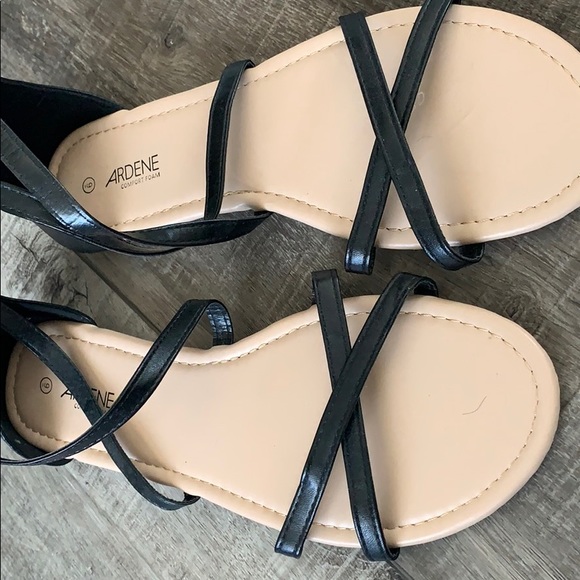 Sandals - Picture 2 of 3